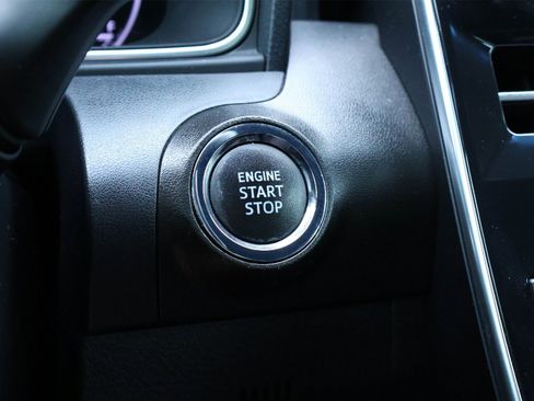 Used 2021 Toyota Avalon TRD image 25