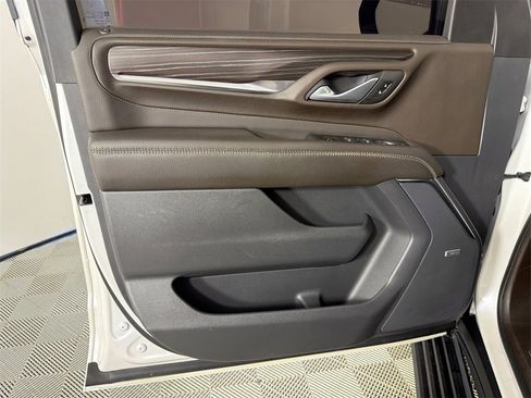 Used 2022 GMC Yukon Denali w/ Max Trailering Package image 11