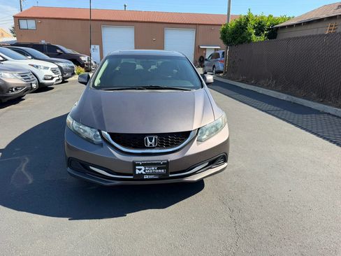 Used 2013 Honda Civic EX image 2