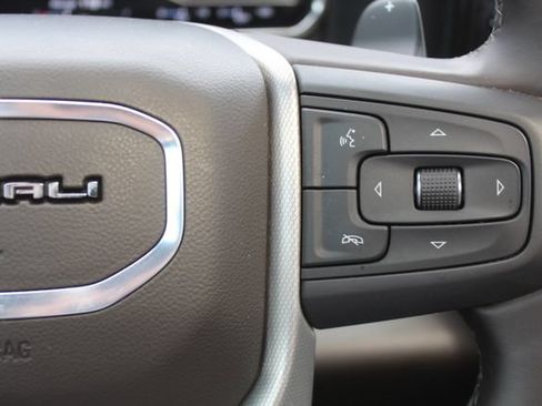 Used 2025 GMC Sierra 1500 Denali w/ Denali Reserve Package AWD/4WD image 27
