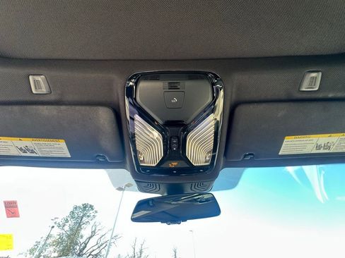 Used 2020 BMW 540i w/ M Sport Package image 16