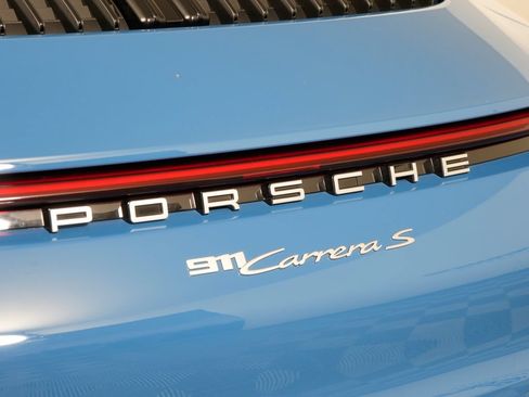 Certified 2022 Porsche 911 Carrera S RWD image 14
