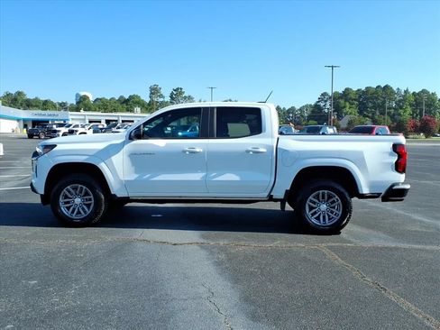 Used 2024 Chevrolet Colorado LT w/ LT Convenience Package RWD image 14