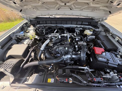 New 2026 Ford Bronco Outer Banks AWD/4WD image 13