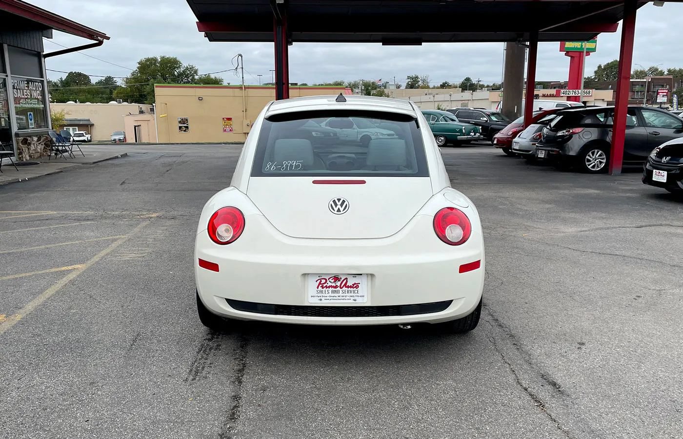 Used 2008 Volkswagen Beetle SE FWD image 5
