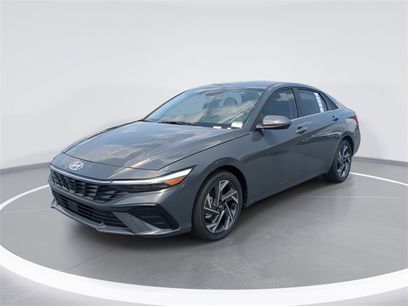 New 2025 Hyundai Elantra Limited