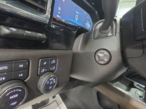 Used 2024 Chevrolet Silverado 1500 High Country w/ Technology Package AWD/4WD image 20