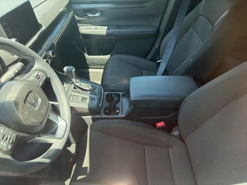 Used 2026 Honda CR-V LX image 4