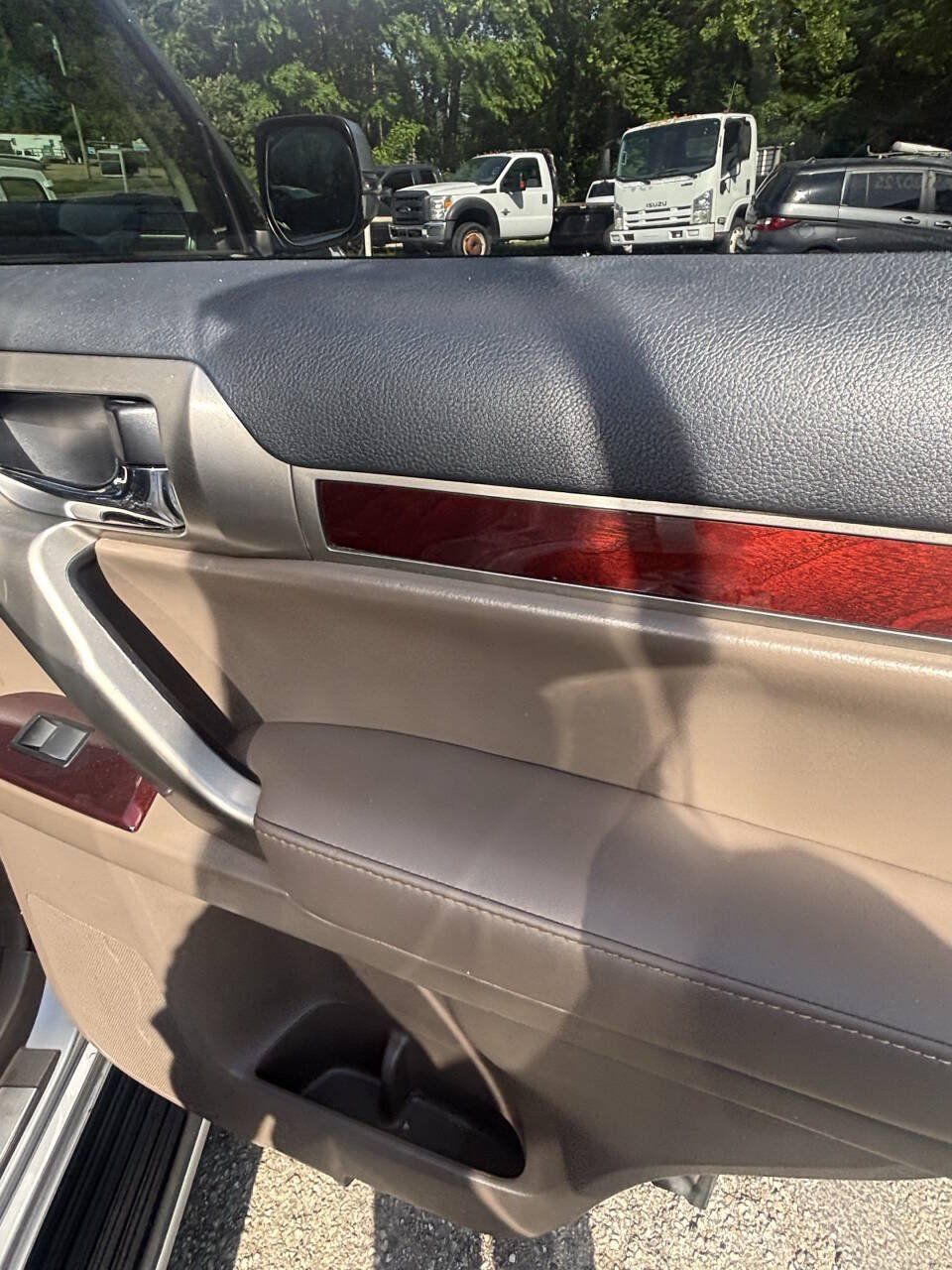 Used 2017 Lexus GX 460 Premium w/ Premium Package AWD/4WD image 22