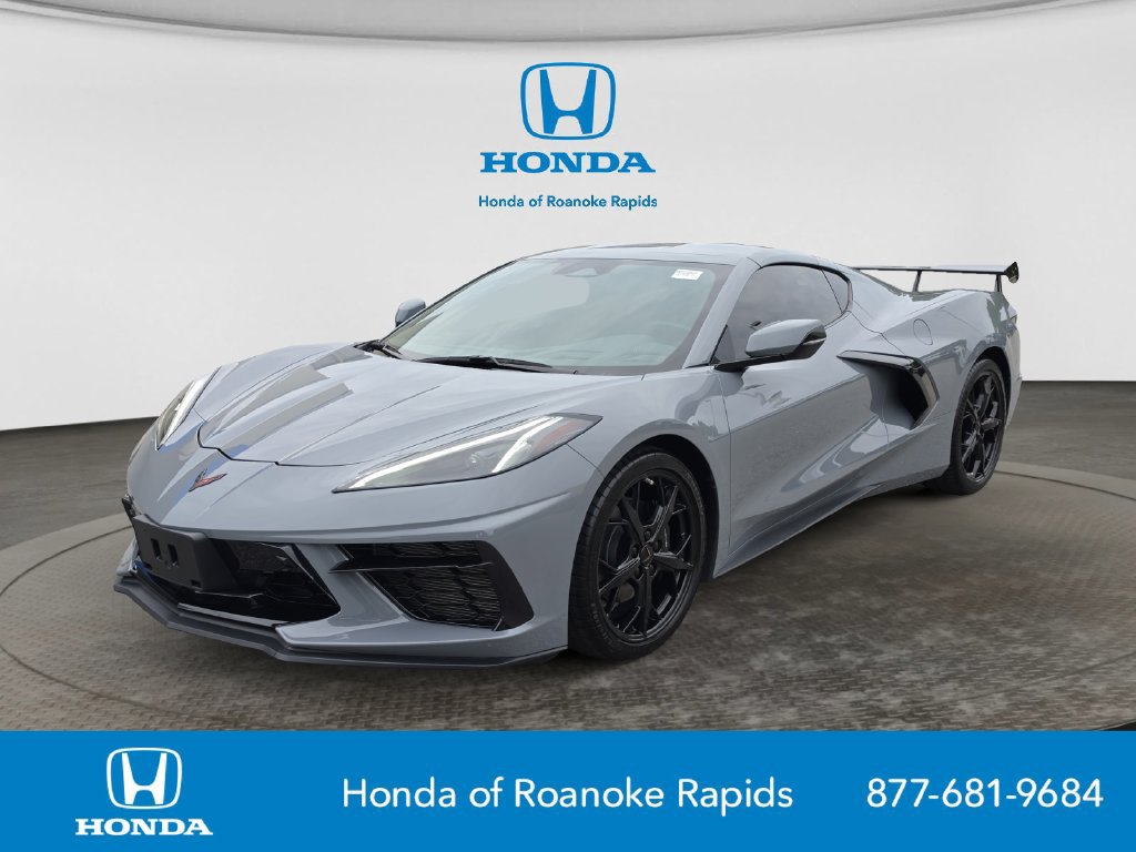 Used 2025 Chevrolet Corvette Stingray Preferred Cpe w/ 2LT RWD image 1