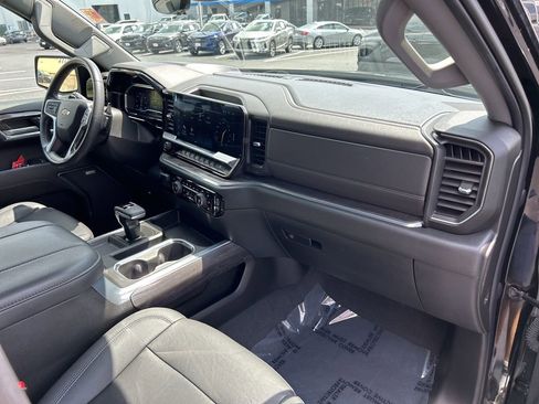 Used 2023 Chevrolet Silverado 1500 LTZ w/ Technology Package AWD/4WD image 52
