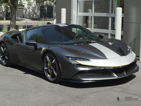 Certified 2023 Ferrari SF90 Stradale AWD/4WD image 8