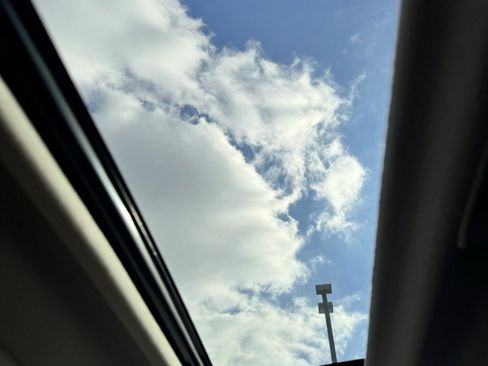 Used 2021 Subaru Crosstrek 2.5i Limited w/ Moonroof Package 1 image 14