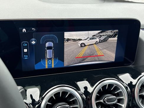 New 2026 Mercedes-Benz GLA 250 image 24