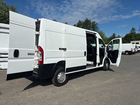 Used 2023 RAM ProMaster 2500 FWD image 15