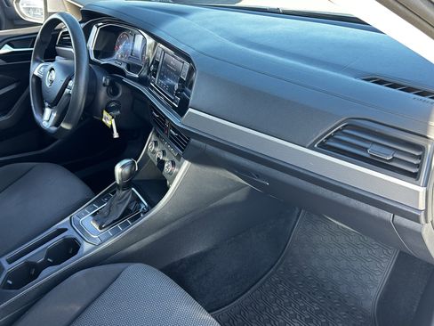 Used 2021 Volkswagen Jetta S image 11