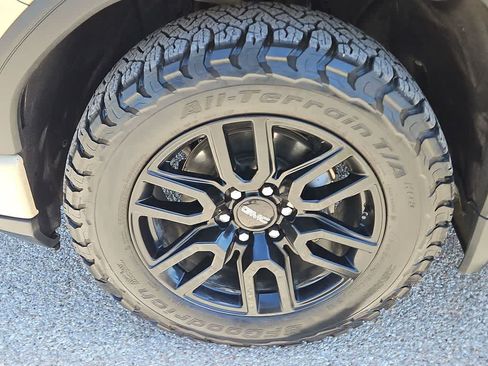 Used 2023 GMC Sierra 1500 Elevation AWD/4WD image 12