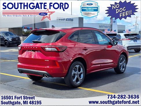 Certified 2024 Ford Escape ST-Line w/ Tech Pack #1 AWD/4WD image 2