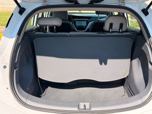 Used 2020 Chevrolet Bolt LT FWD image 15