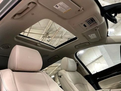 Used 2023 Buick Enclave Avenir w/ Avenir Technology Package image 22