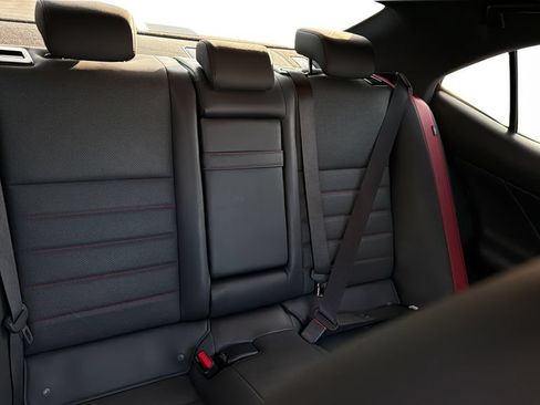 Used 2019 Lexus IS 300 RWD image 13