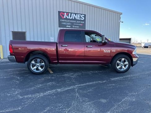 Used 2018 RAM 1500 Big Horn image 3