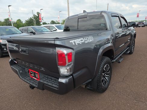 Certified 2021 Toyota Tacoma TRD Sport AWD/4WD image 3