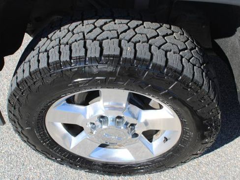 Used 2016 GMC Sierra 2500 SLT w/ Duramax Plus Package image 14