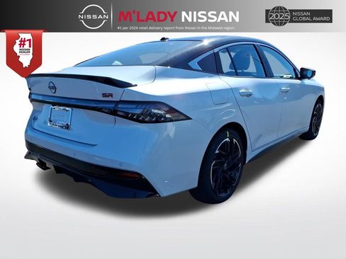 New 2026 Nissan Sentra SR image 7