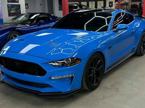 Used 2022 Ford Mustang GT Premium w/ Equipment Group 401A image 1