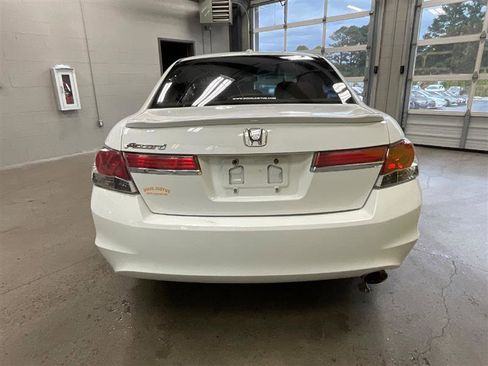 Used 2012 Honda Accord EX-L image 4