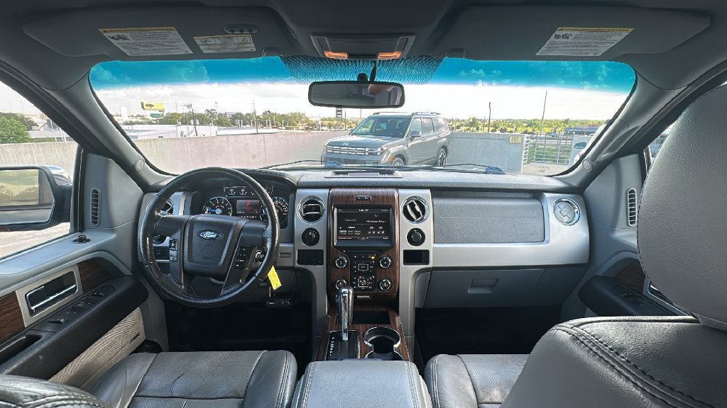 Used 2014 Ford F150 Lariat w/ Equipment Group 502A Luxury AWD/4WD image 25