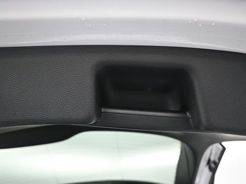 Used 2024 Ford Edge SEL AWD/4WD image 16