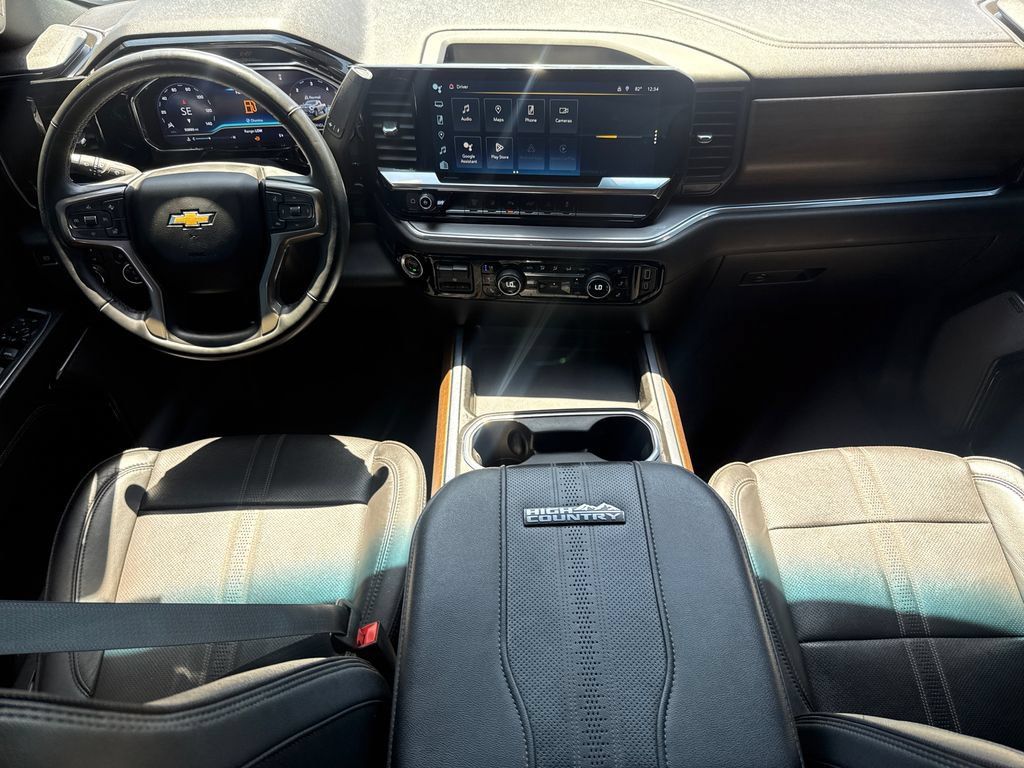 Used 2024 Chevrolet Silverado 3500 High Country w/ High Country Premium Package AWD/4WD image 12