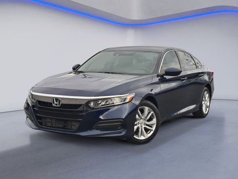 Used 2020 Honda Accord LX image 2