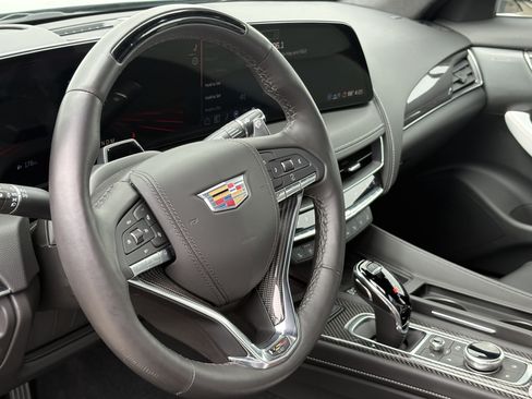 Certified 2025 Cadillac CT5 V Blackwing w/ Super Cruise 1 Package RWD image 13