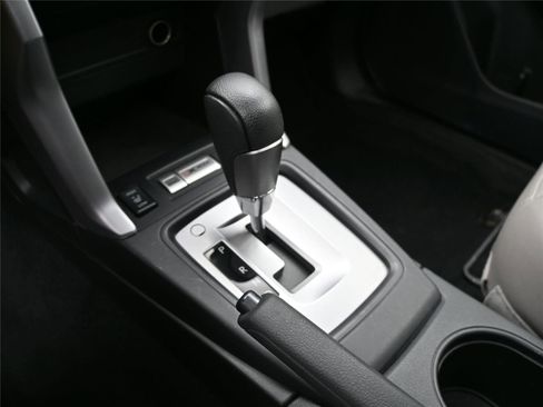 Used 2014 Subaru Forester 2.5i Limited image 6