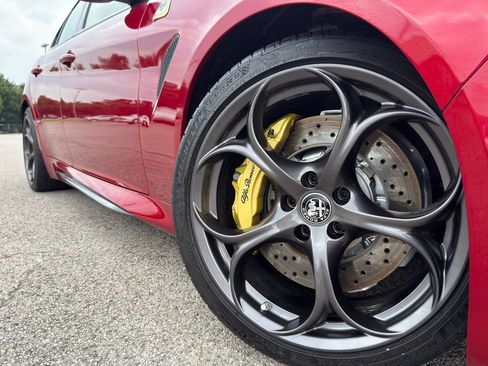 Used 2024 Alfa Romeo Giulia Quadrifoglio w/ Quick Order Package 25A 100th RWD image 4