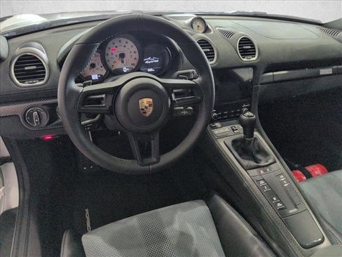 Used 2025 Porsche 718 Boxster Spyder RS RWD image 17