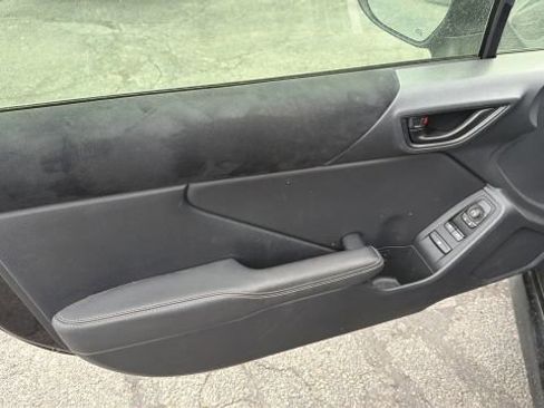 Used 2022 Toyota GR86 Premium image 12