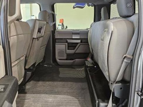 Certified 2017 Ford F150 XLT w/ Equipment Group 302A Luxury image 33