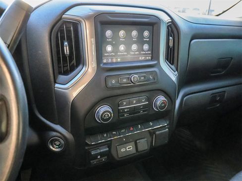 Used 2024 Chevrolet Silverado 2500 Custom w/ Custom Value Package image 30