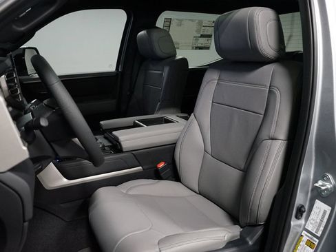 New 2026 Toyota Tundra Limited AWD/4WD image 28