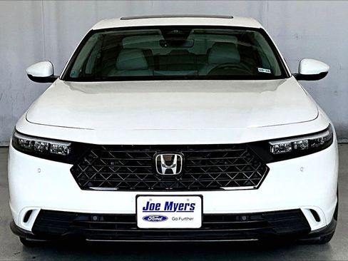 Used 2024 Honda Accord EX-L image 3