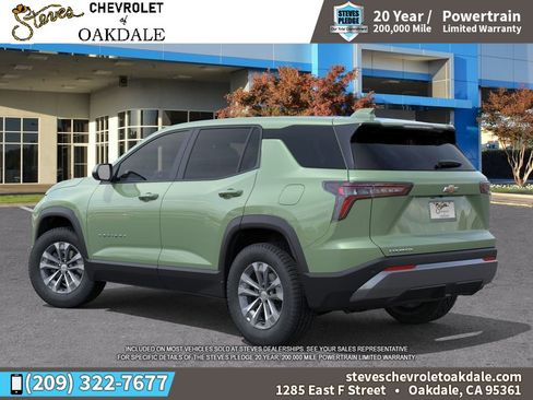 Used 2026 Chevrolet Equinox LT FWD image 3