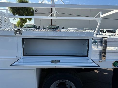 New 2026 Ford F550 4x4 Crew Cab Super Duty image 12