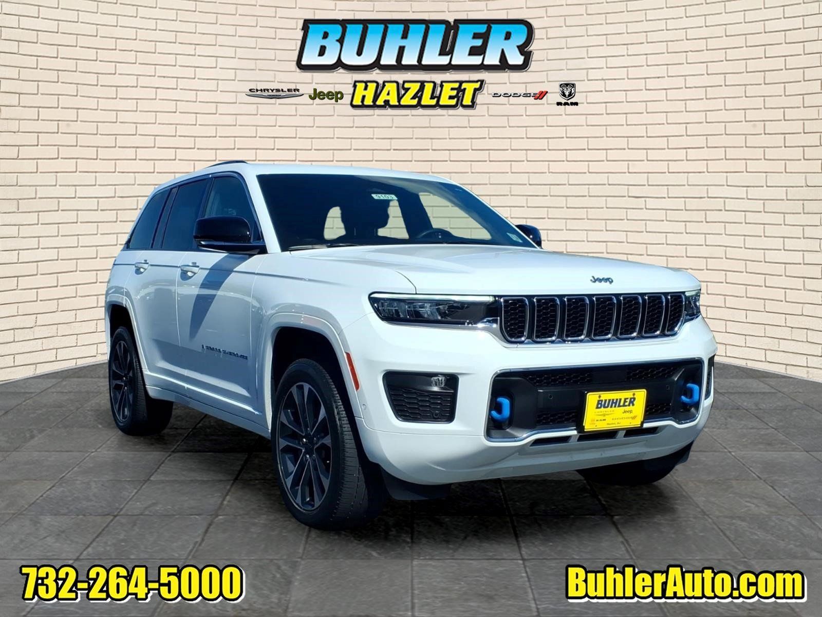 Certified 2023 Jeep Grand Cherokee Overland w/ Luxury Tech Group IV AWD/4WD image 1
