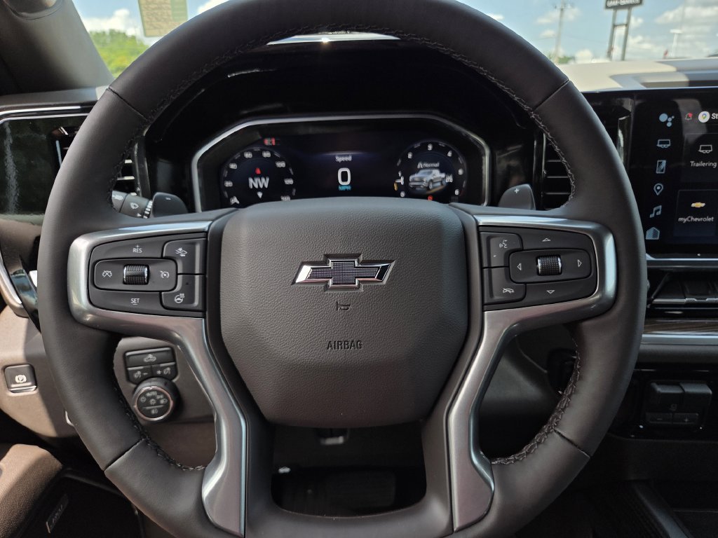 New 2026 Chevrolet Silverado 1500 RST w/ Convenience Package II AWD/4WD image 24