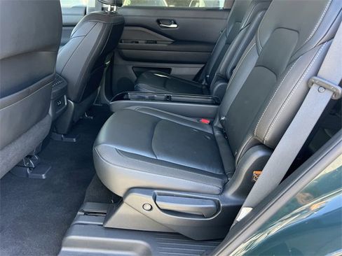 Certified 2023 Nissan Pathfinder SL w/ SL Premium Package image 21