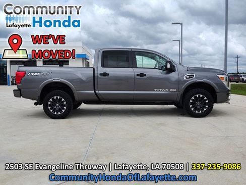 Used 2019 Nissan Titan PRO-4X AWD/4WD image 13